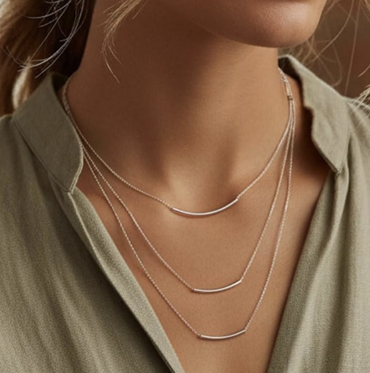 Silver layered bar necklace
